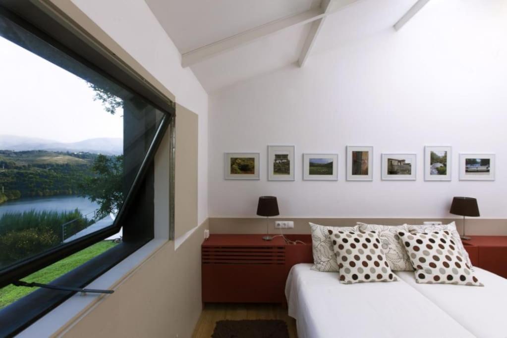 Casa Do Lagar - Sobrenatura Ecoturismo อาร์กอสเดวัลเดเวซ ภายนอก รูปภาพ