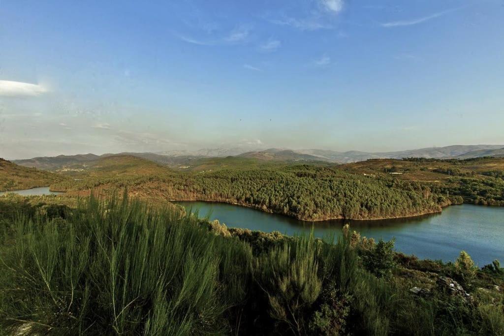 Casa Do Lagar - Sobrenatura Ecoturismo อาร์กอสเดวัลเดเวซ ภายนอก รูปภาพ